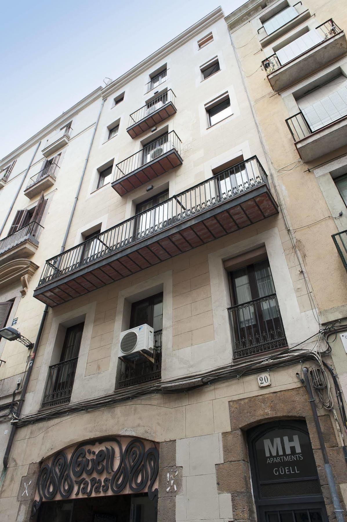 Mh Apartments Ramblas Barcelona Eksteriør billede